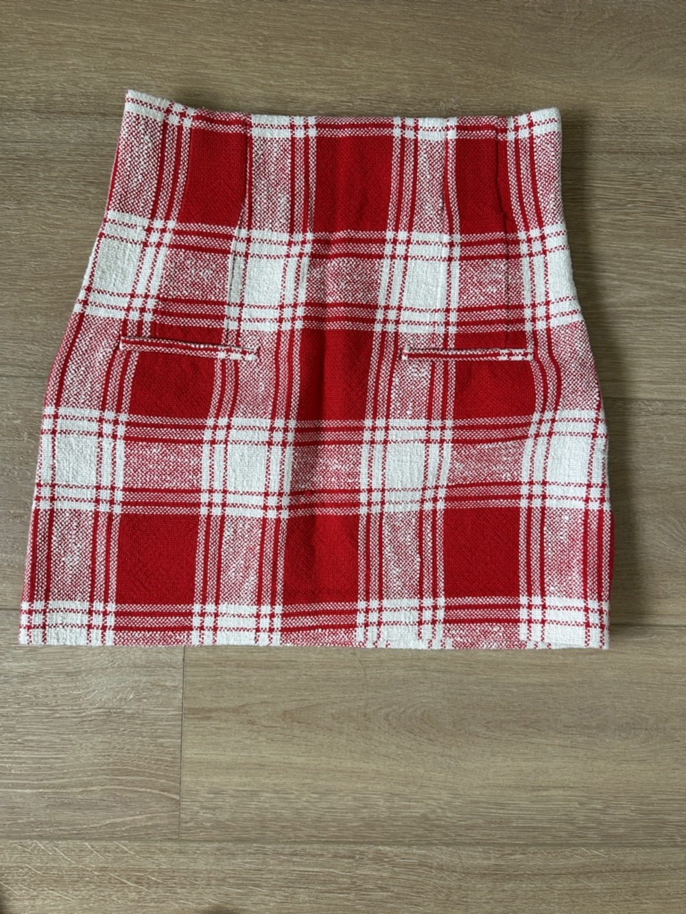 Zara Red and White Checkered Mini Skirt - Picture 9 of 9